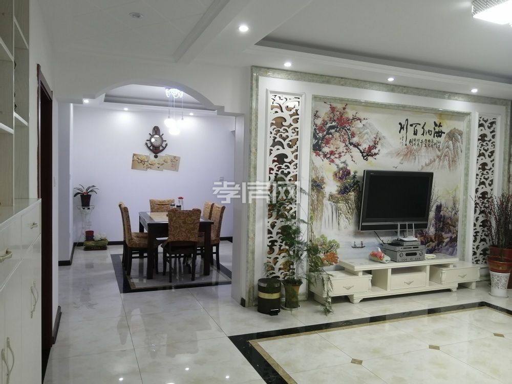 北京一路鳳凰雅苑小區(qū)鄰校商品房（滿五weiyi）