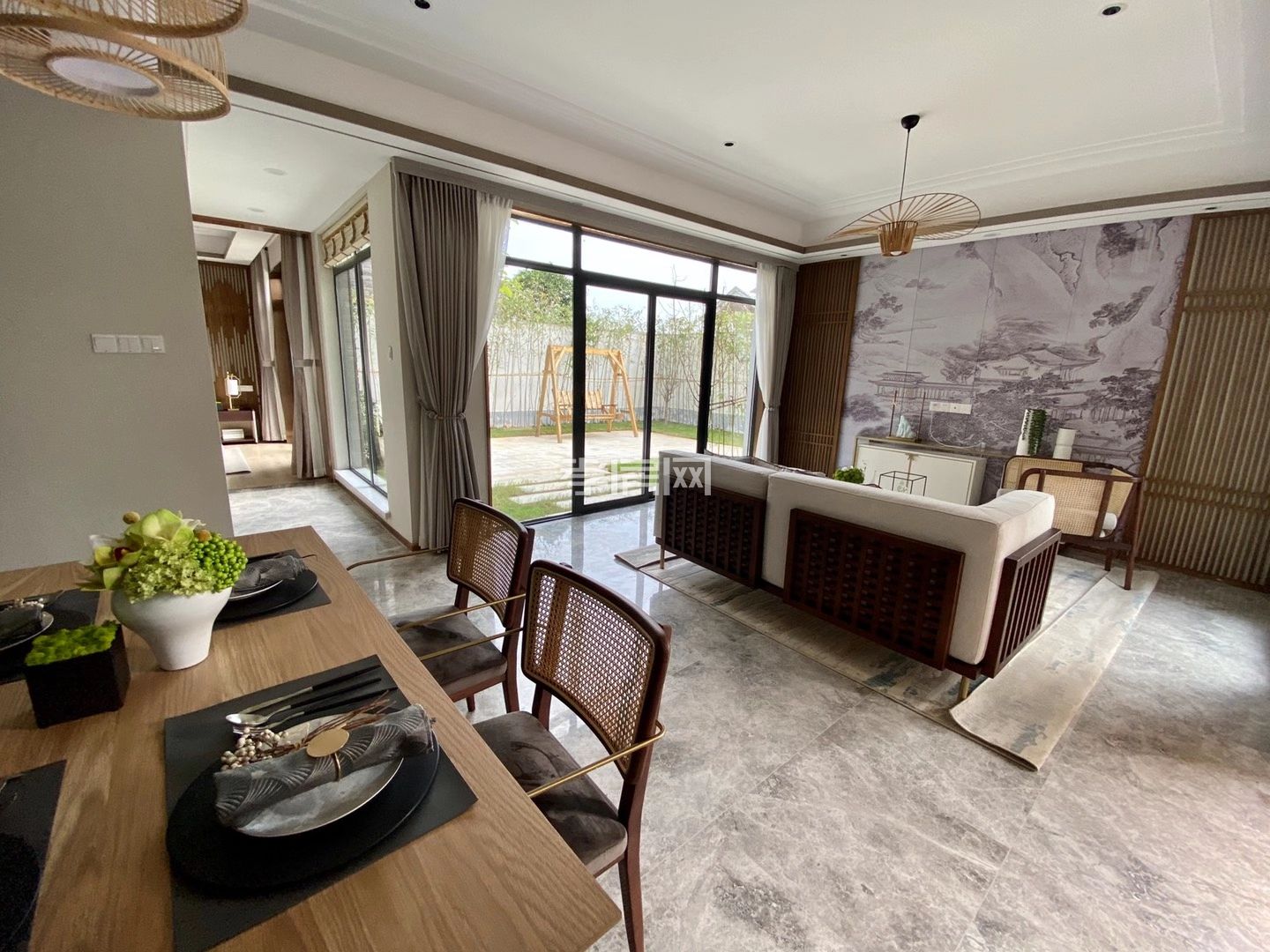 不限購別墅 付37萬起滿足你的別墅夢贈送100平+24平露臺