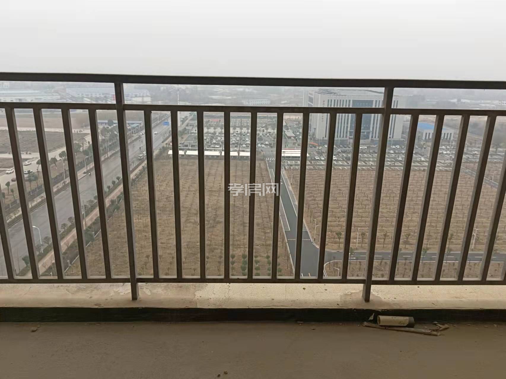 澴川公園旁128平毛坯房