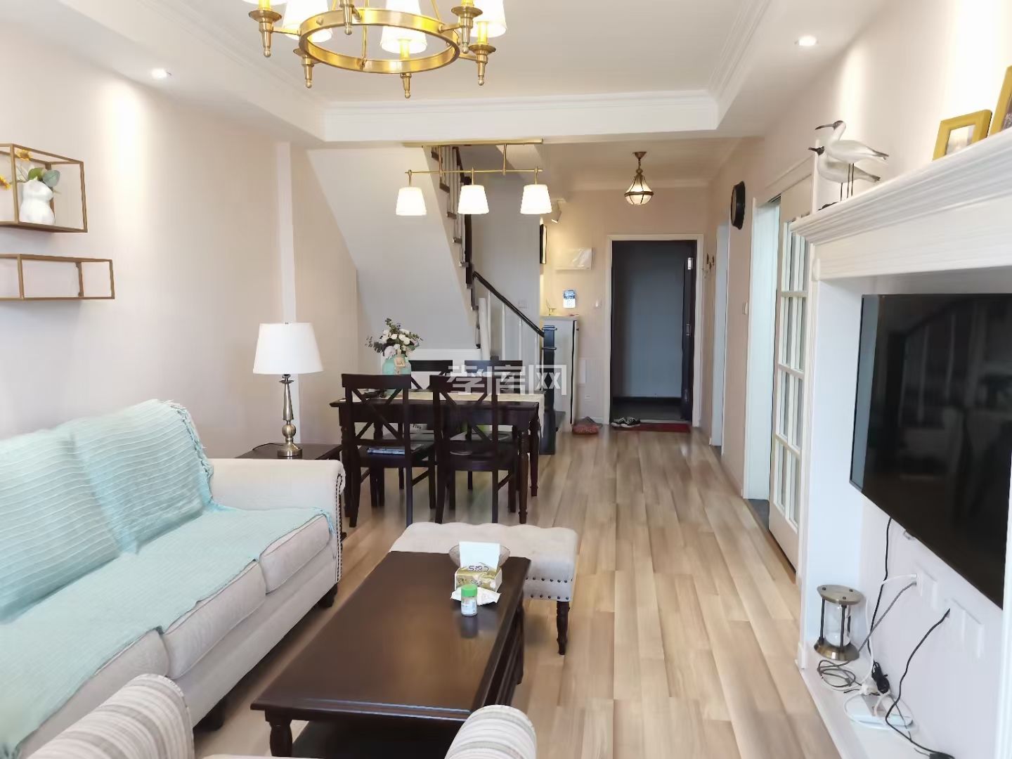 萬達商圈城鐵旁星河天街精裝修拎包入住