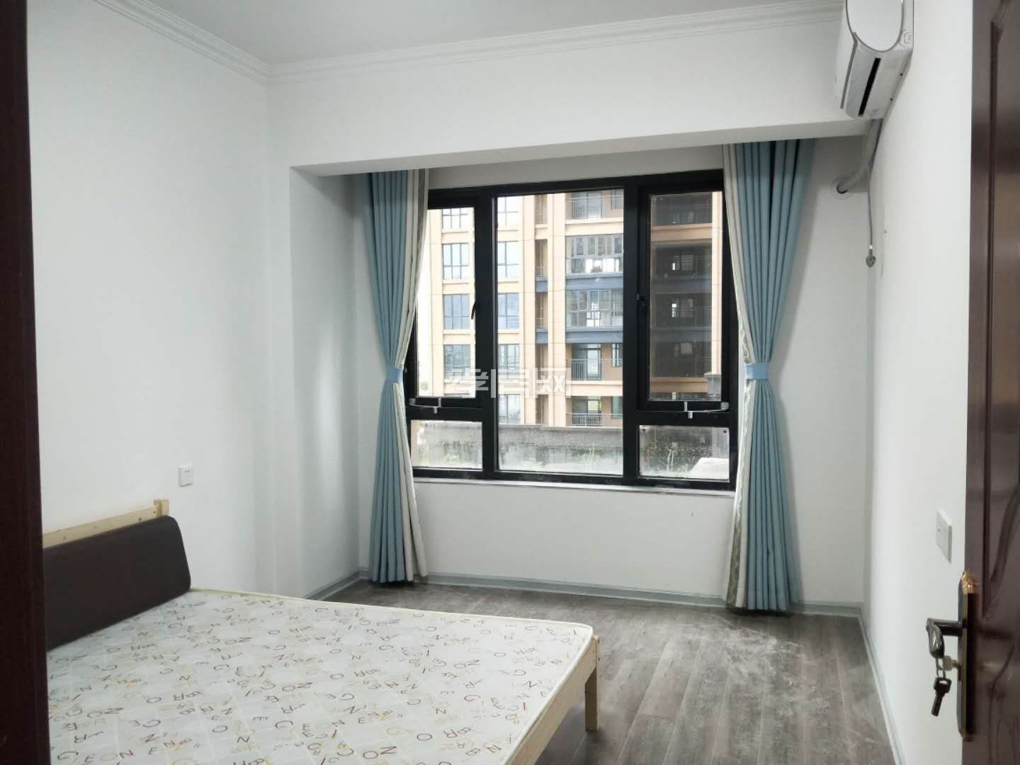 精裝未入住，中都巴黎城2期優(yōu)質(zhì)房源出租