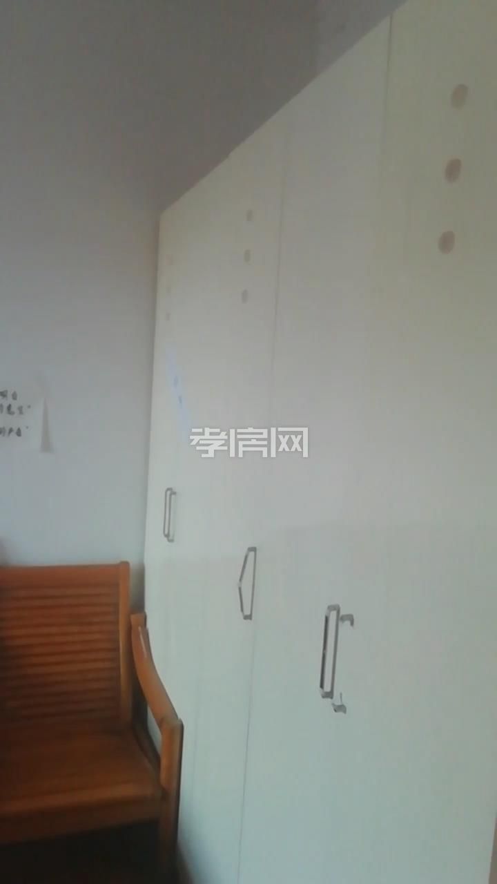 東門解放街老衛(wèi)校，醫(yī)學(xué)分院小區(qū)