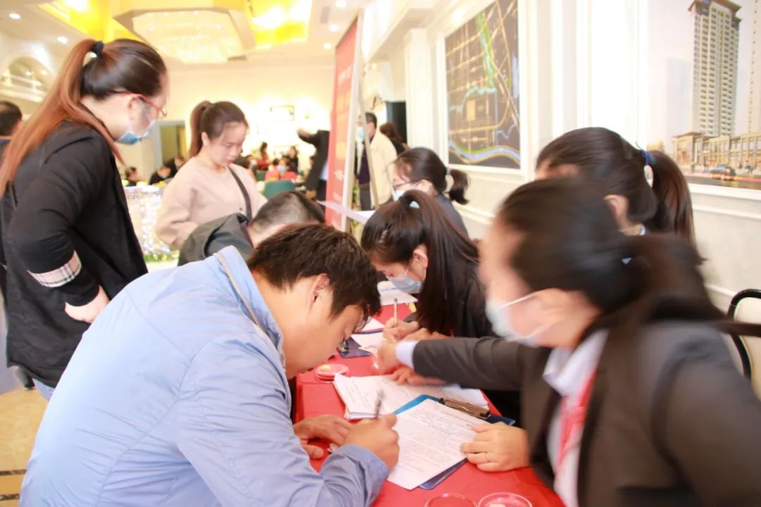 孝感 龍湖物業(yè)