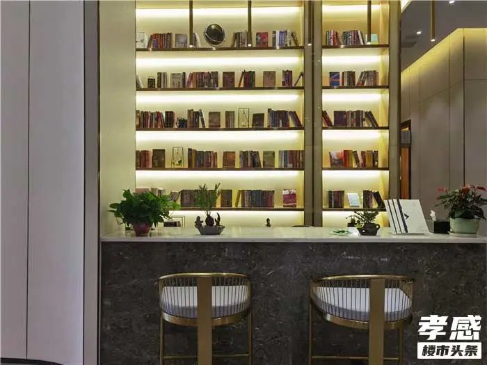 崇文廣場玖璋院