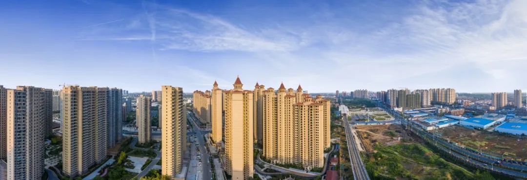 九燁?鼎觀世界三期紅堡