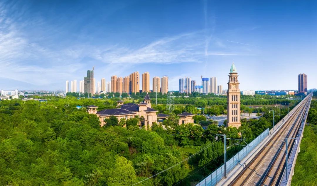 九燁?鼎觀世界三期紅堡