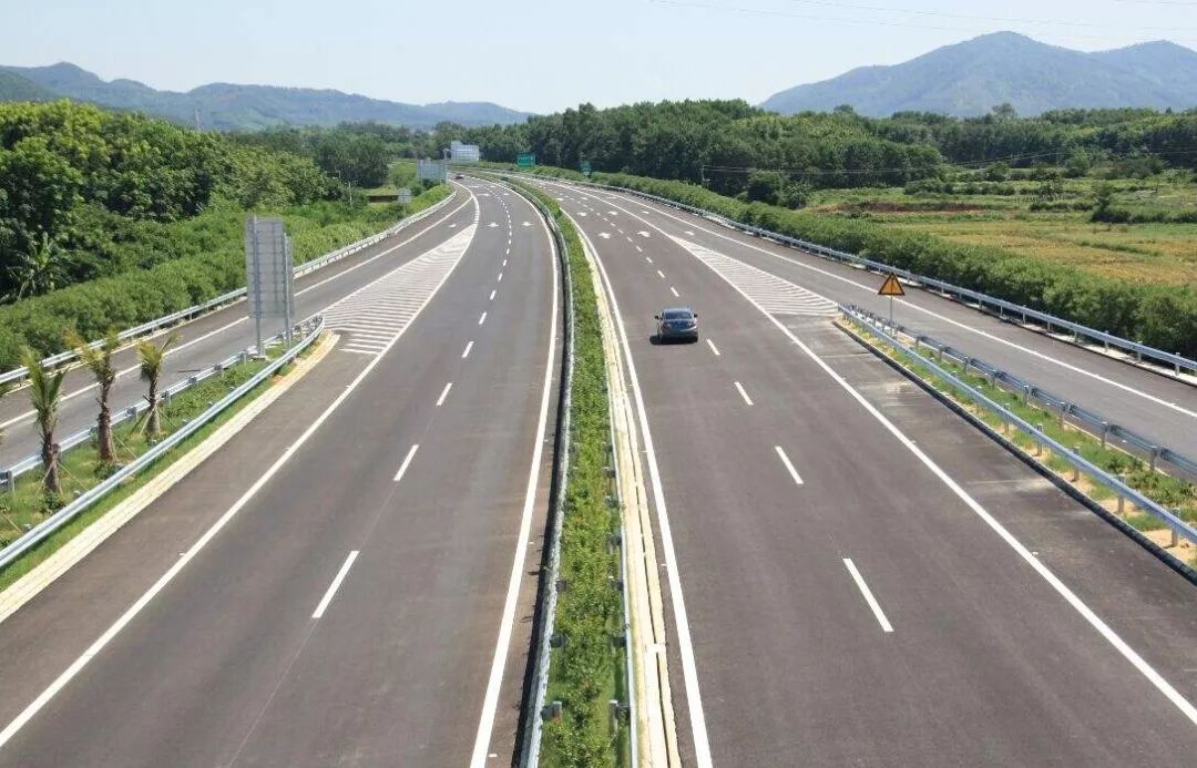 孝感交通爆發(fā)