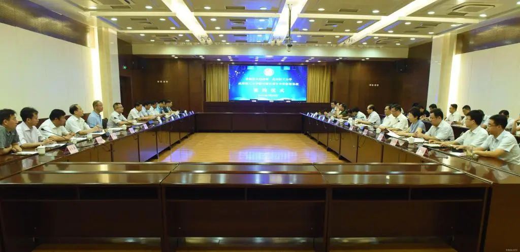 孝感 學(xué)校 新建