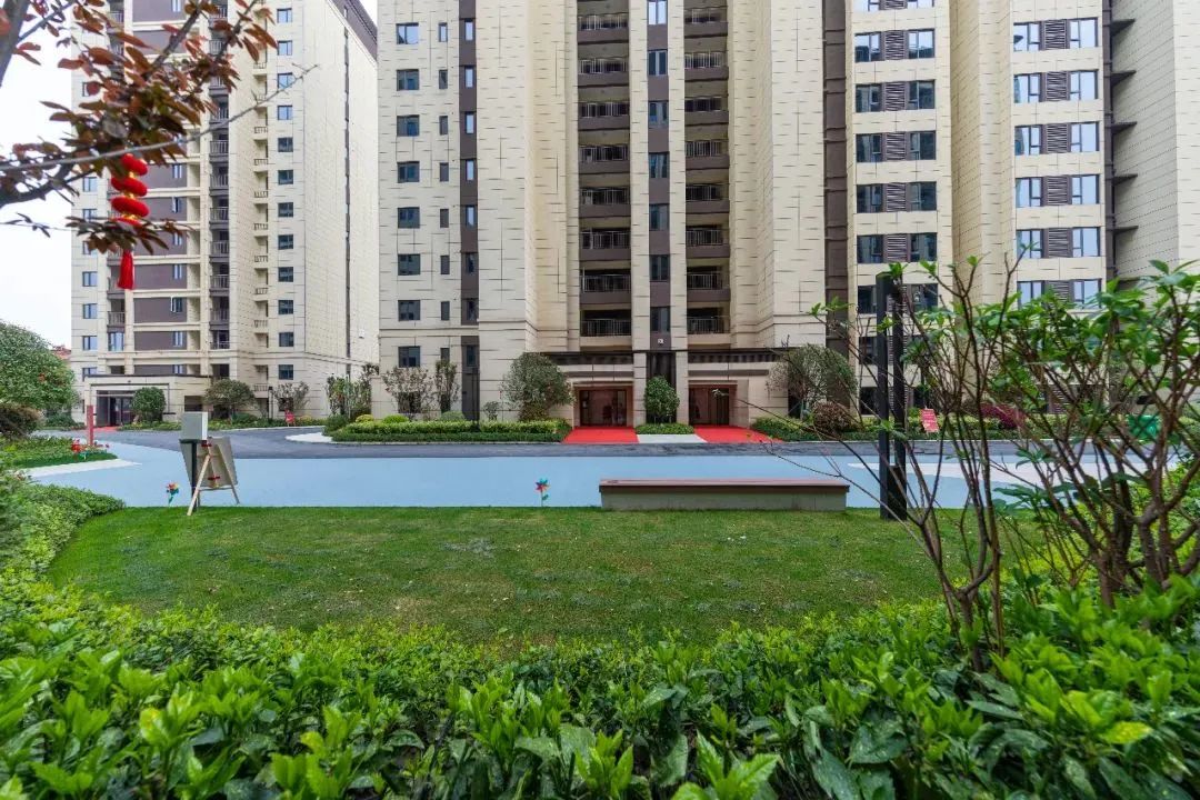 孝感 樓市 小區(qū) 大門