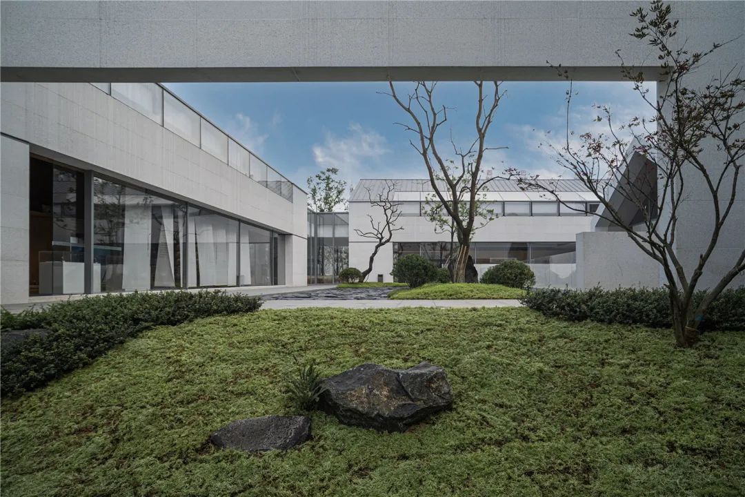 七大區(qū)域天花板