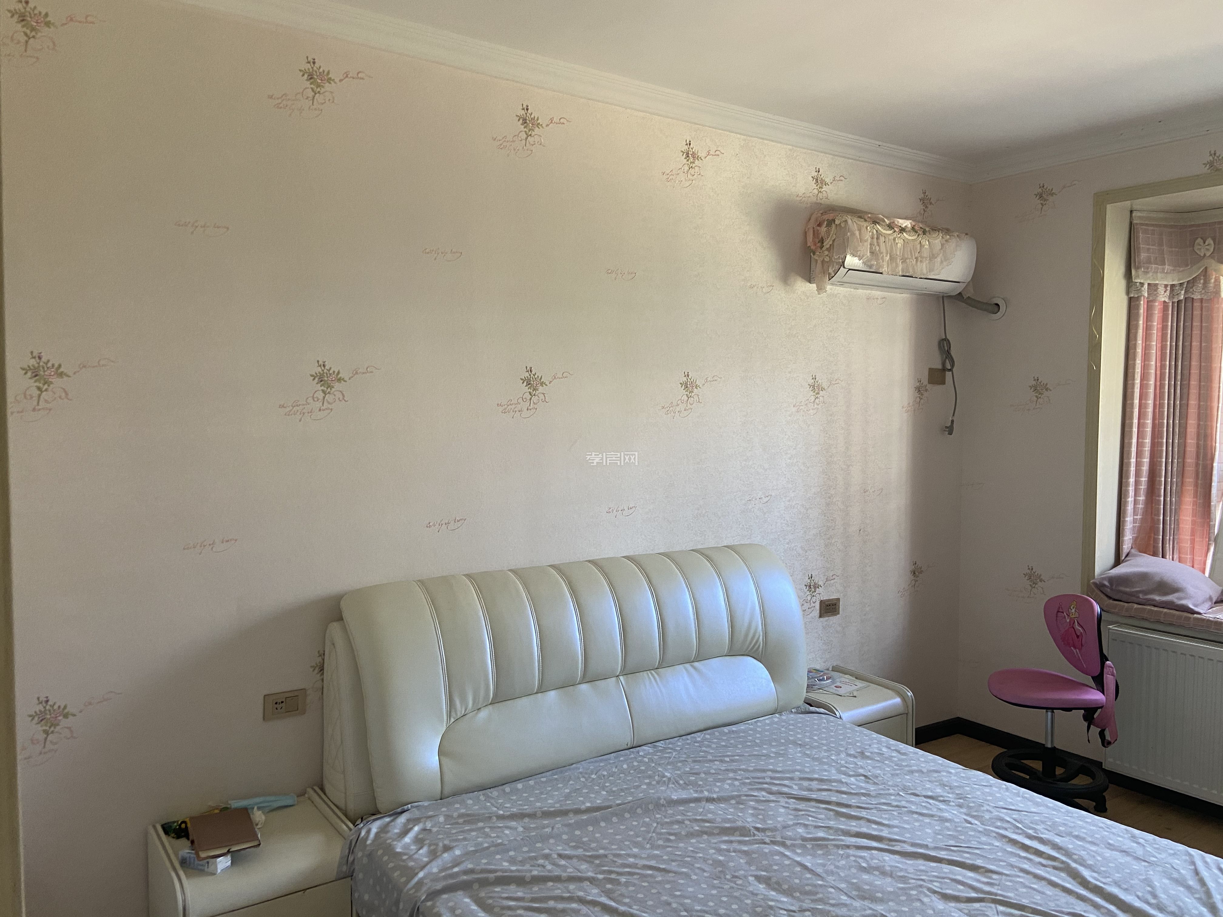 文錦花園125平精裝全屋暖氣帶露臺月租1800，帶車庫售52萬