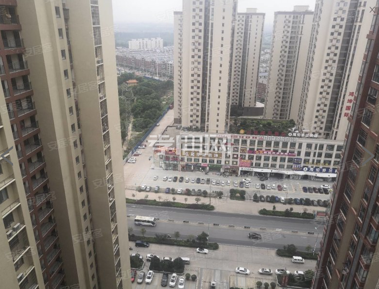 急售，天下公館26樓，萬(wàn)達(dá)廣場(chǎng)，實(shí)驗(yàn)二小，證滿