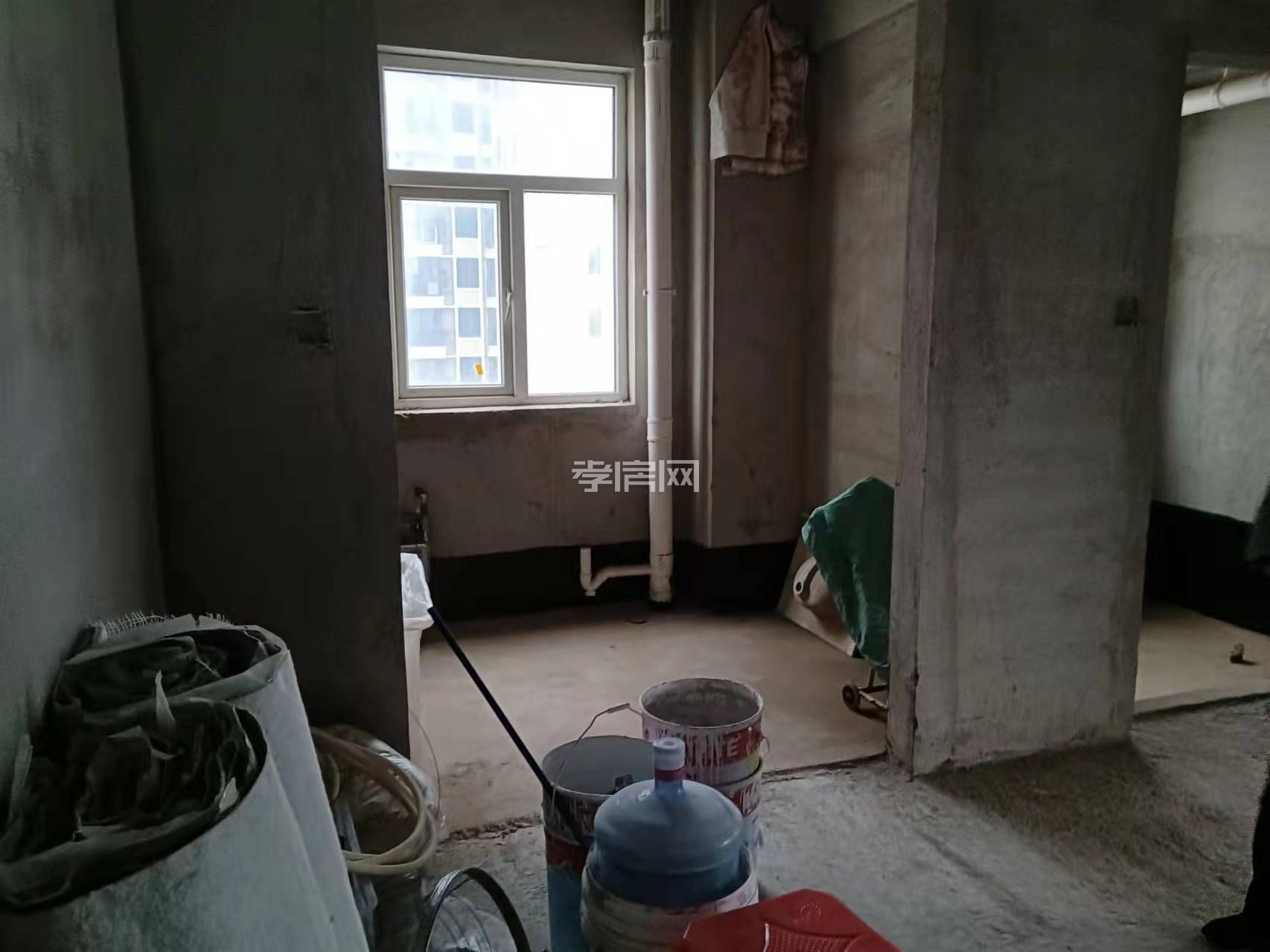 澴川公園旁125平毛坯房