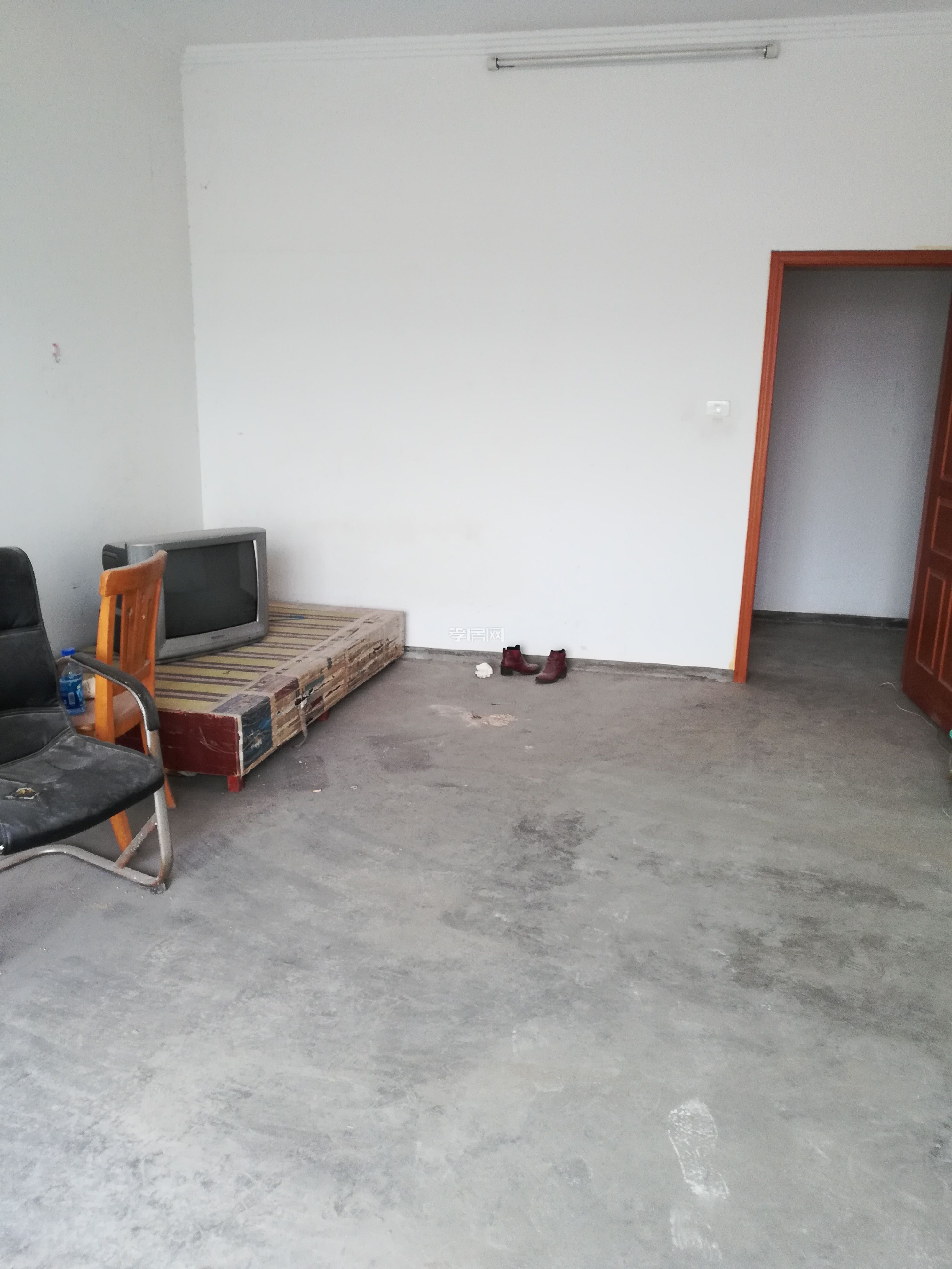 780元/月租88平米之長征一路與園林路交匯處新房