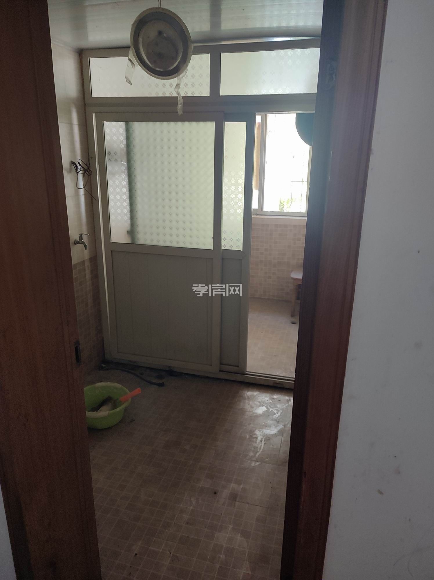 城西船廠路土產(chǎn)花園舊房低價(jià)出售