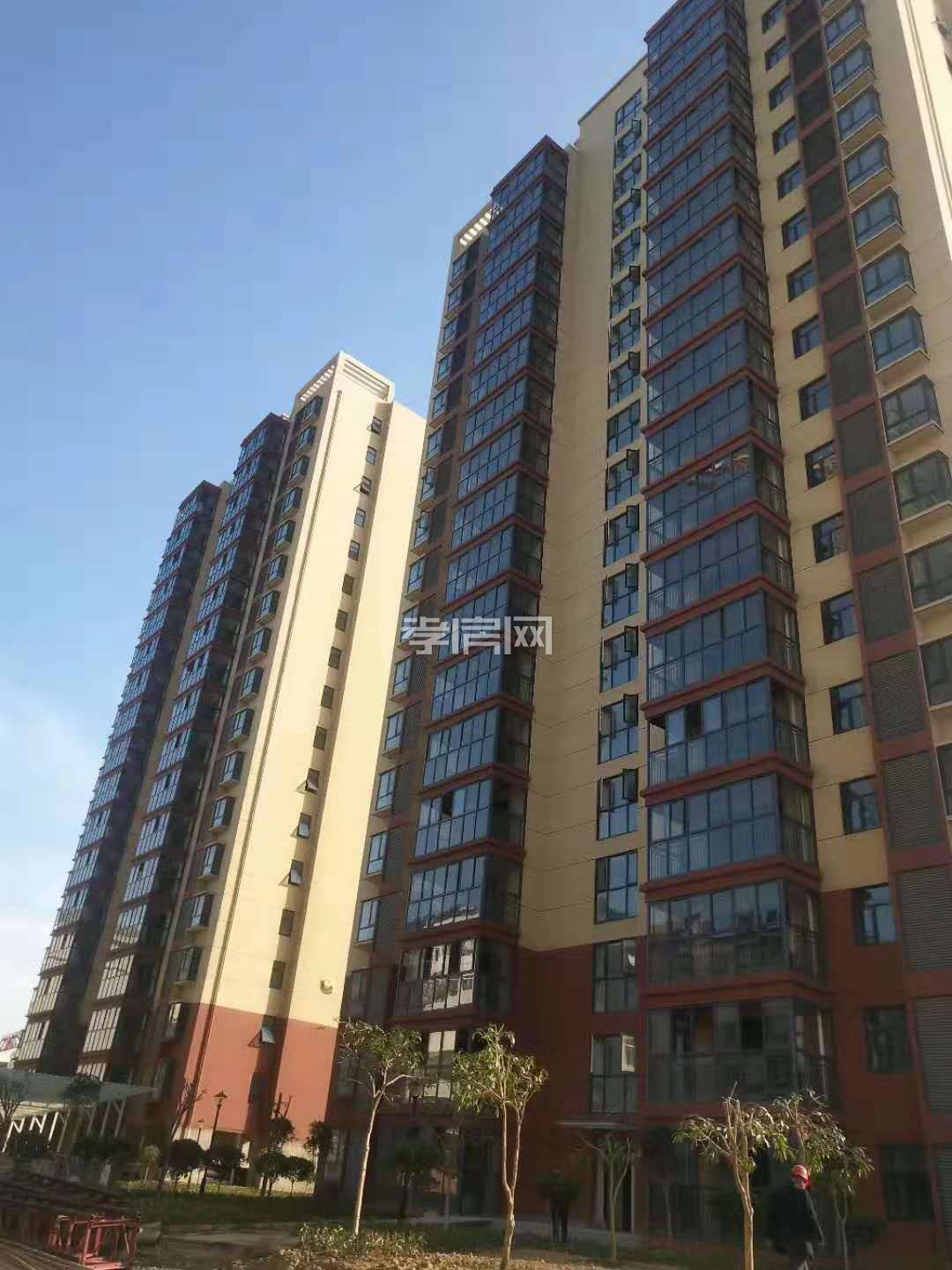 小區(qū)實景圖