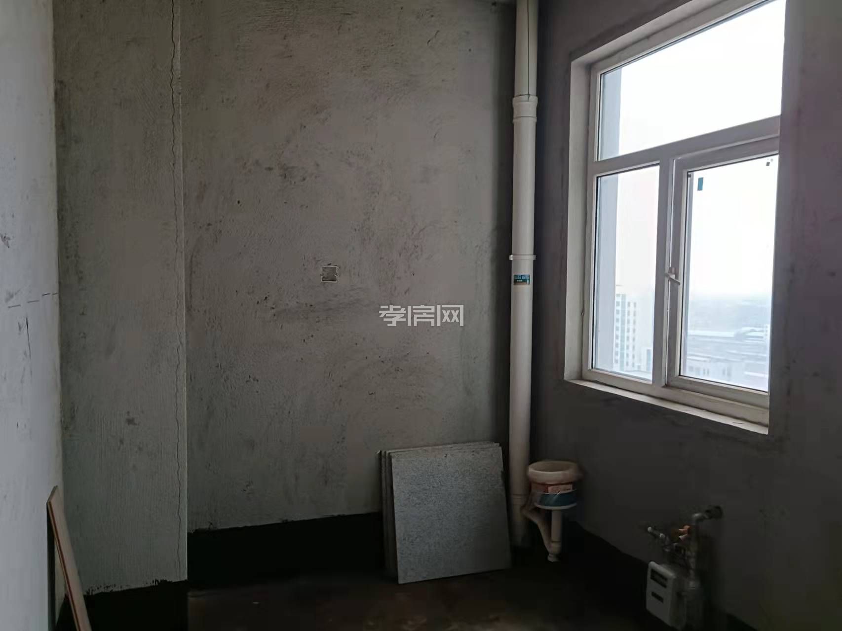 澴川公園旁86平毛坯房