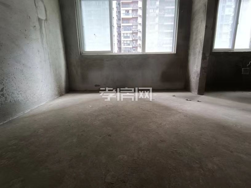 灣流匯產(chǎn)證125平四房，免個(gè)稅，毛坯，贈(zèng)送10平