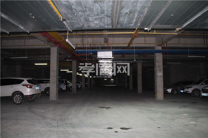 香港城·裕華苑?