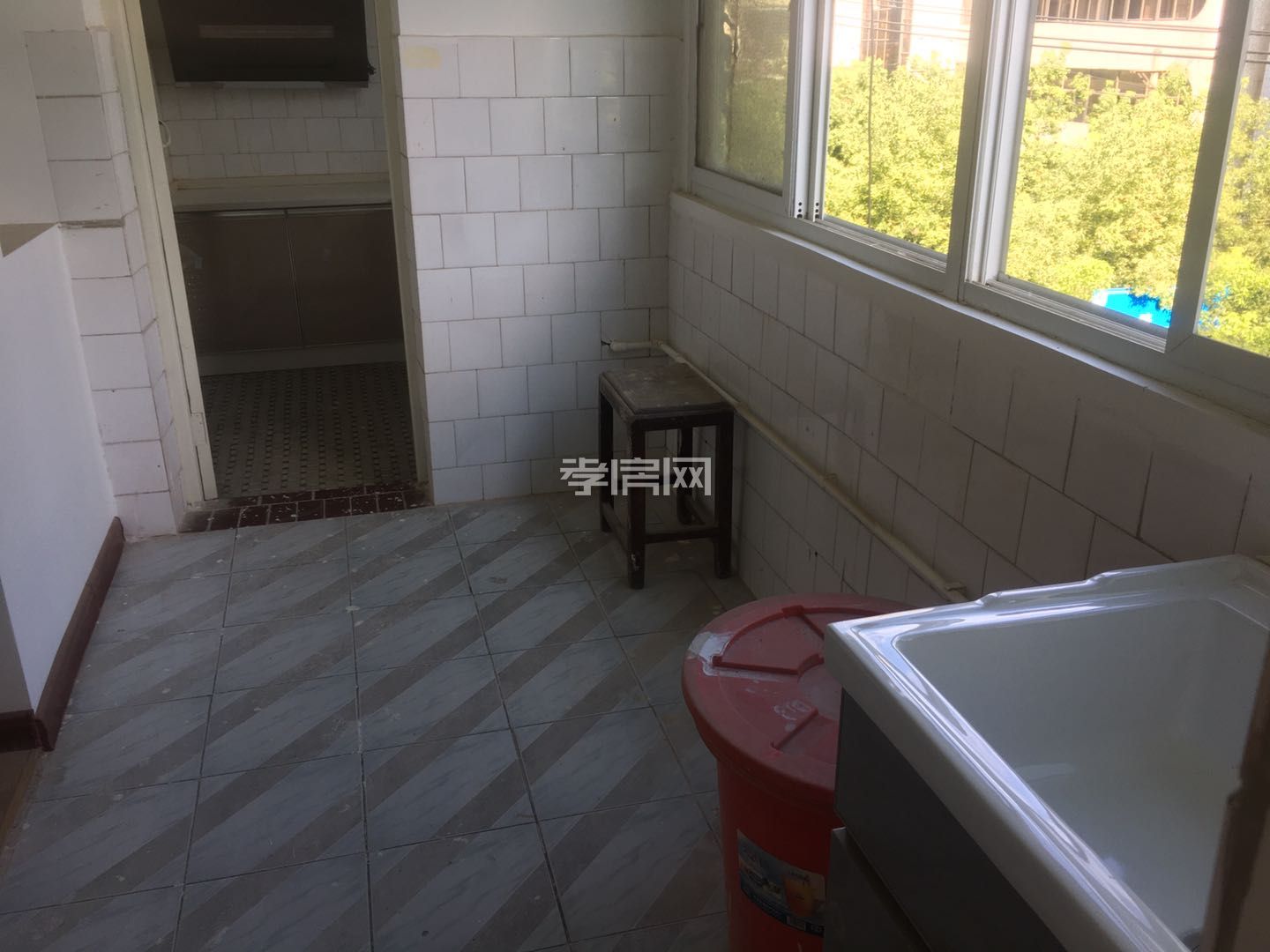 建設(shè)路疾控 對(duì)面三房出售