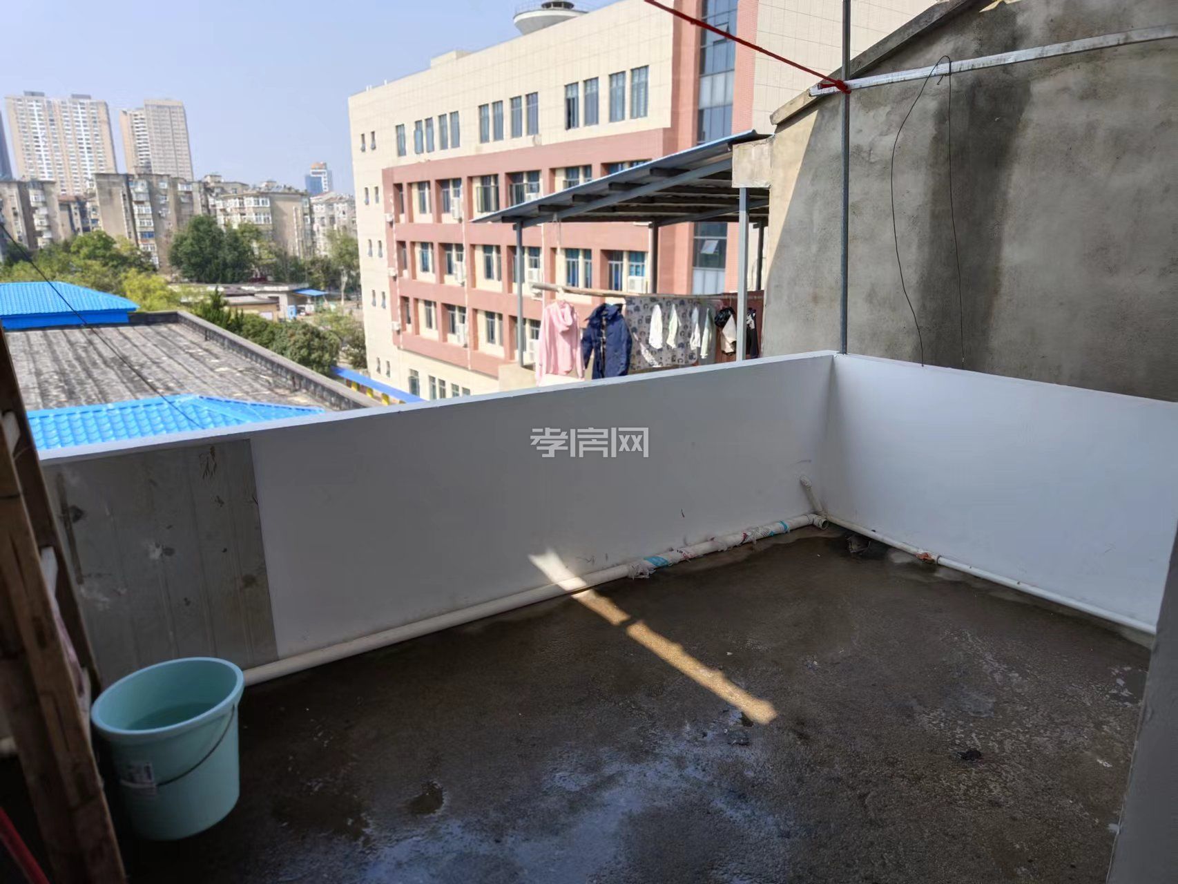 桂橋社區(qū)1房一廳一衛(wèi)一廚720元/月