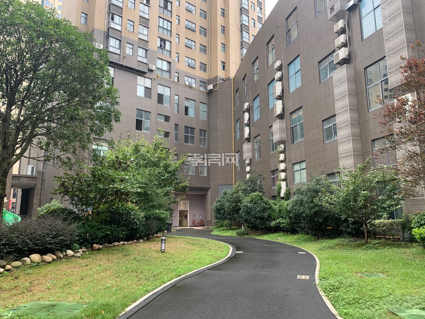 民邦槐蔭東岸三房兩廳兩衛(wèi)全朝南