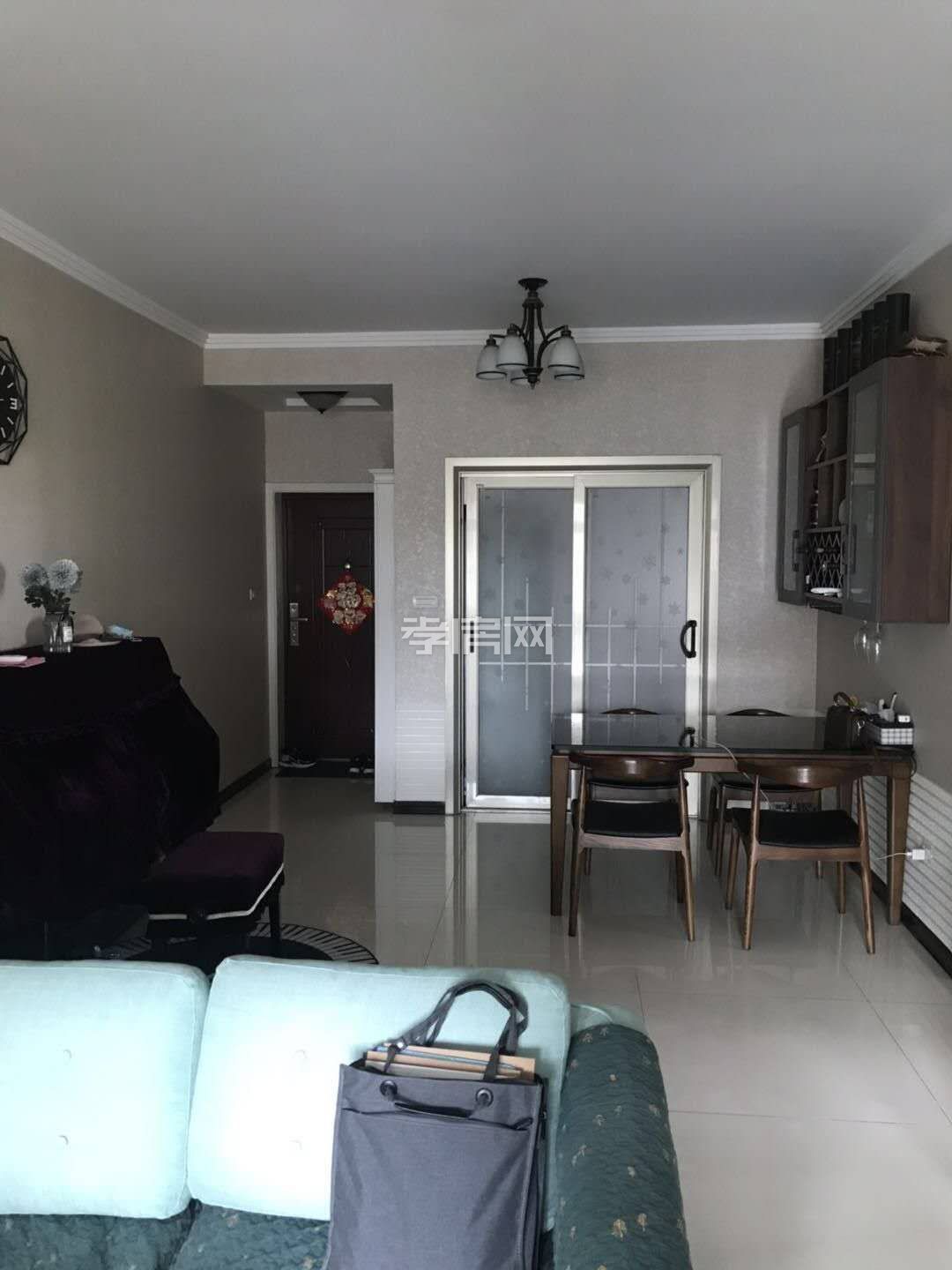 乾坤陽光，好樓層，97平精裝兩房，你會喜歡