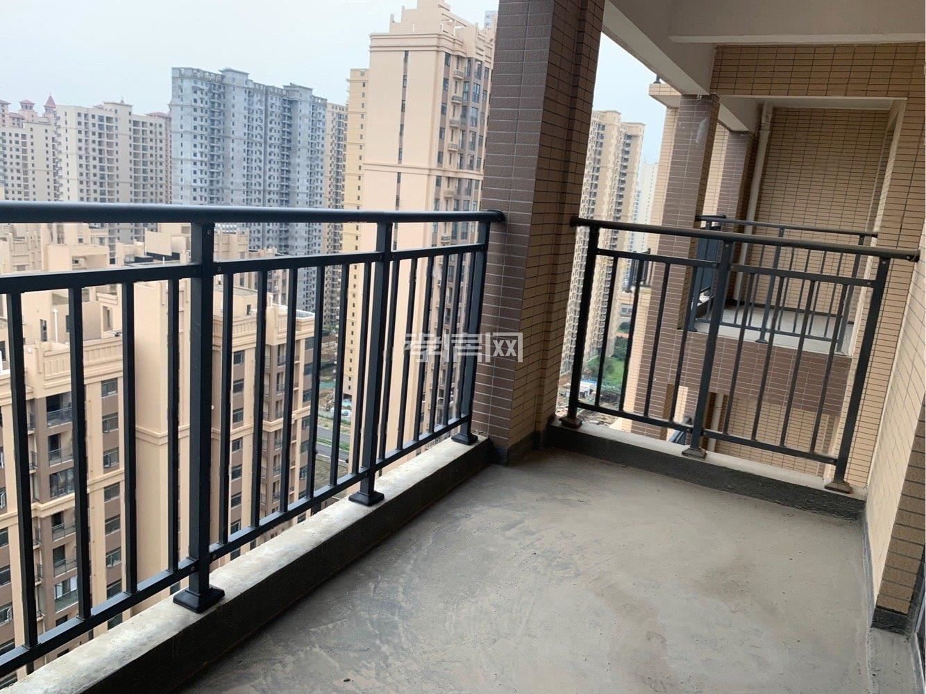 業(yè)主急售，賽達康城 可讀黃香路小學(xué) 萬達旁 低總價