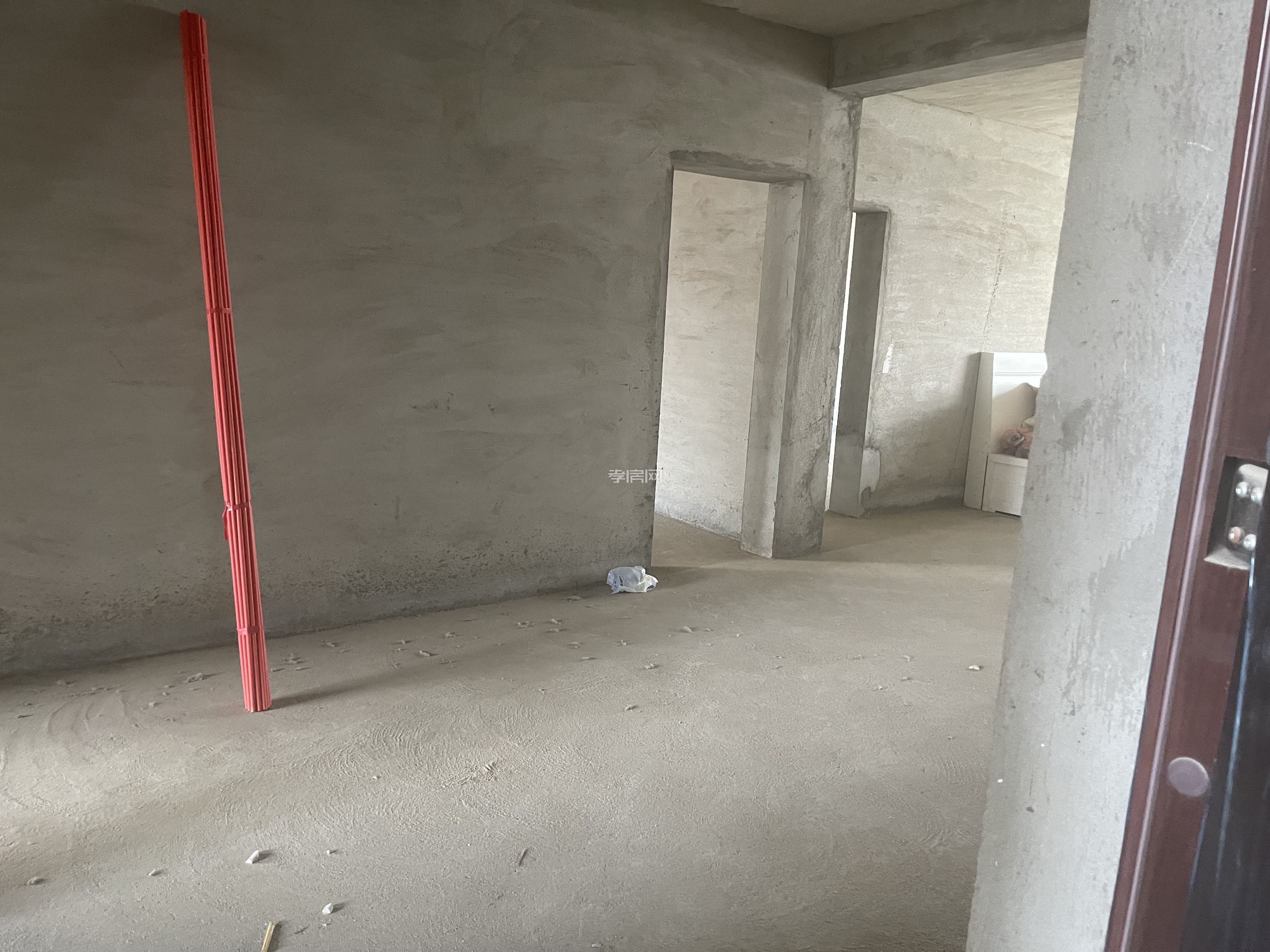 黃琪大廈7樓明年按電梯，價格 對面就是嚴橋 和銀泰城后面是丹陽中學