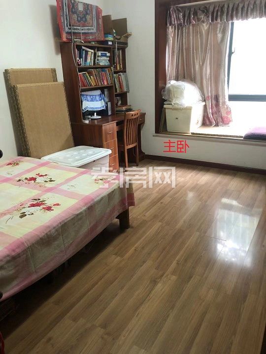 槐蔭大道湖北職院竹園小區(qū)電梯精裝修現(xiàn)房出售