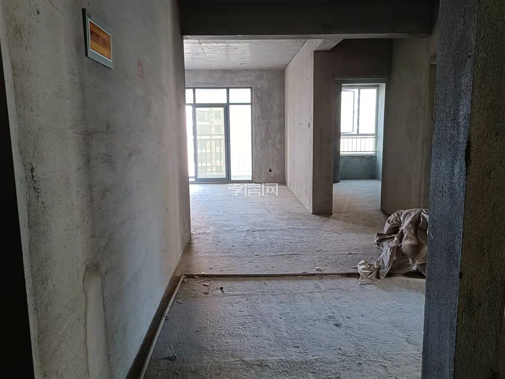 澴川公園旁121平毛坯房