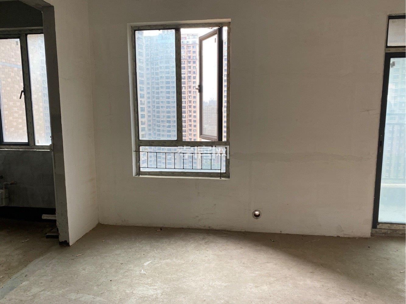 中建國際中園尚都104平三房南北通透樓層好采光好澴川學校