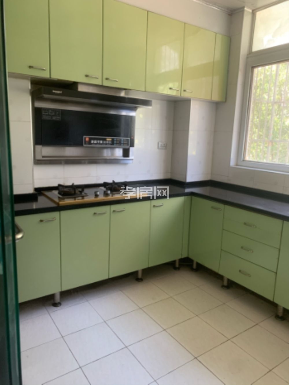 急售北辰花園兩室兩廳中層步梯好房！101.5平42萬