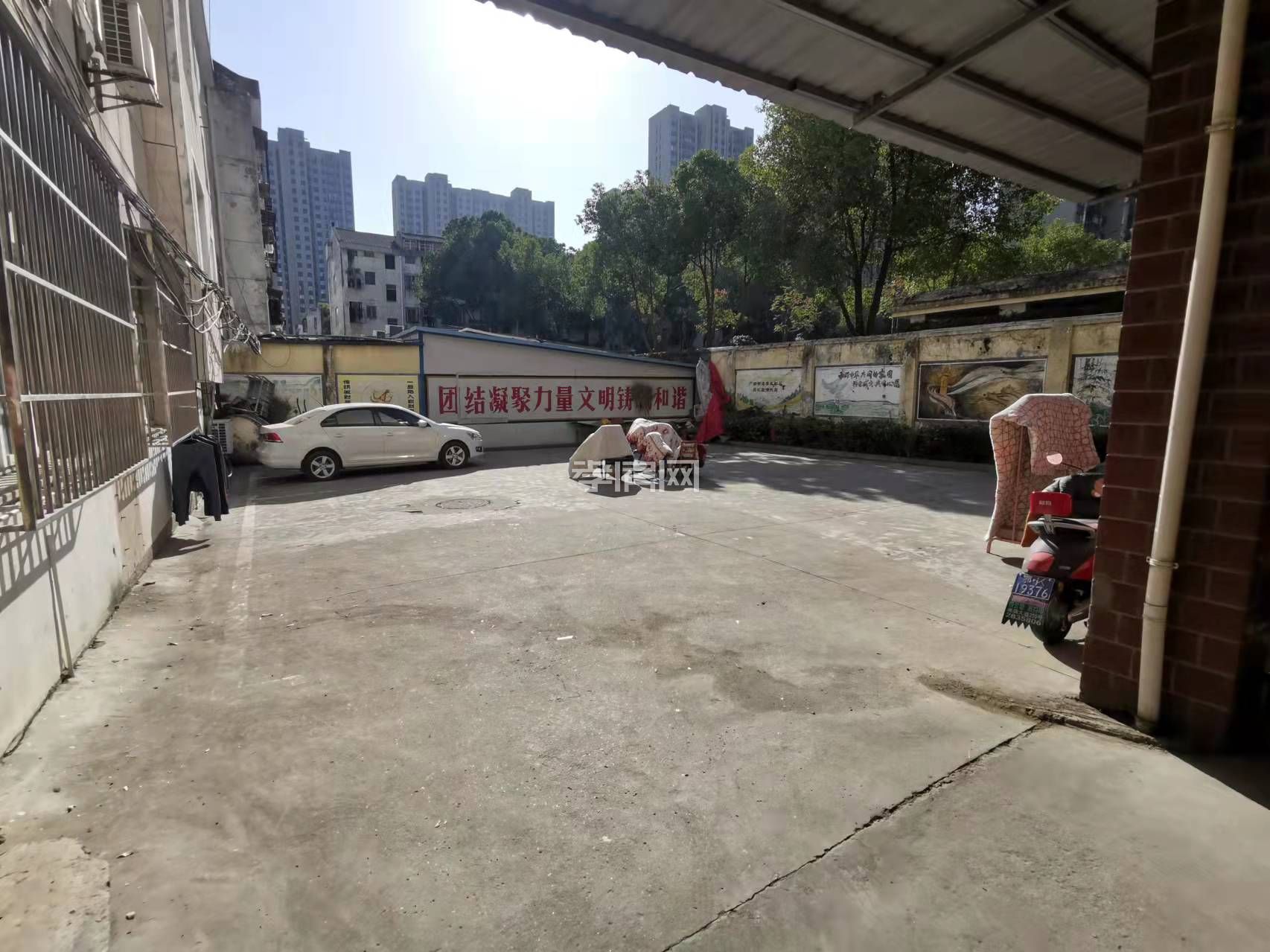 槐蔭大道星火街星火社區(qū)兩室兩廳出售