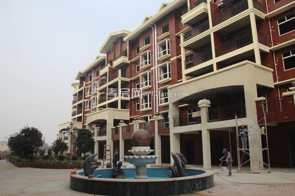 小區(qū)蝶系水景