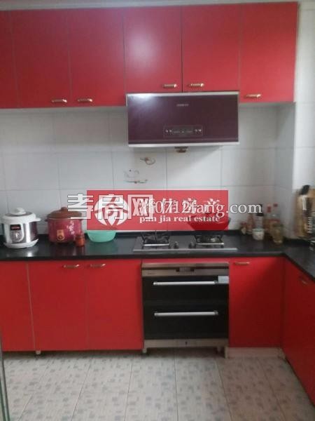 【潘佳房產(chǎn)推薦】【滿二翡翠名都1期137平米中層精裝保持很新帶地暖110萬】