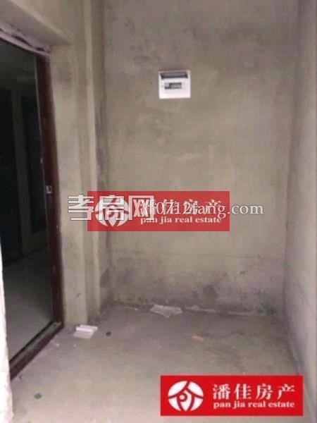 【潘佳房產(chǎn)推薦】【翡翠名都 中層102平米全新精裝75萬】