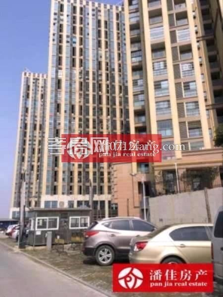 【潘佳房產(chǎn)推薦】【翡翠名都 中層102平米全新精裝75萬】