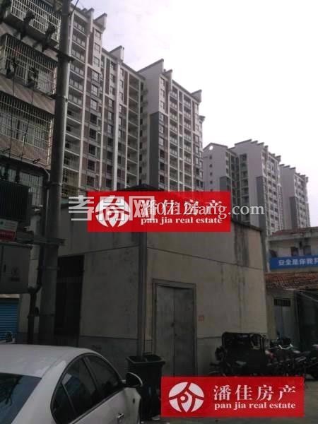 【潘佳房產(chǎn)推薦】【滿二泰陽(yáng)城二期130平米3室2廳2衛(wèi)精裝南北通透70萬(wàn)】