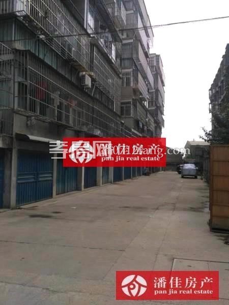 【潘佳房產(chǎn)推薦】【滿二泰陽(yáng)城二期130平米3室2廳2衛(wèi)精裝南北通透70萬(wàn)】