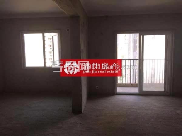 【潘佳房產(chǎn)推薦】滿二乾坤豪府一期139平米精裝南北通透130萬