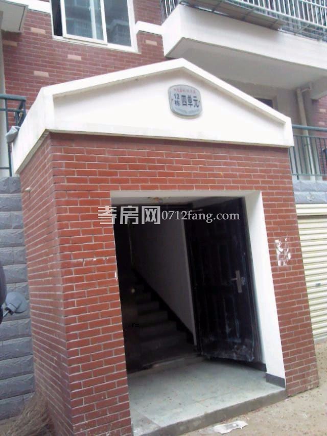 107國(guó)道旁，位置好，南北通透，采光好，急售