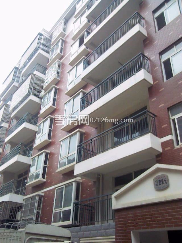 107國(guó)道旁，位置好，南北通透，采光好，急售