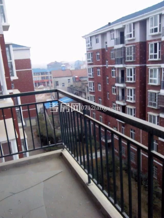 107國(guó)道旁，位置好，南北通透，采光好，急售