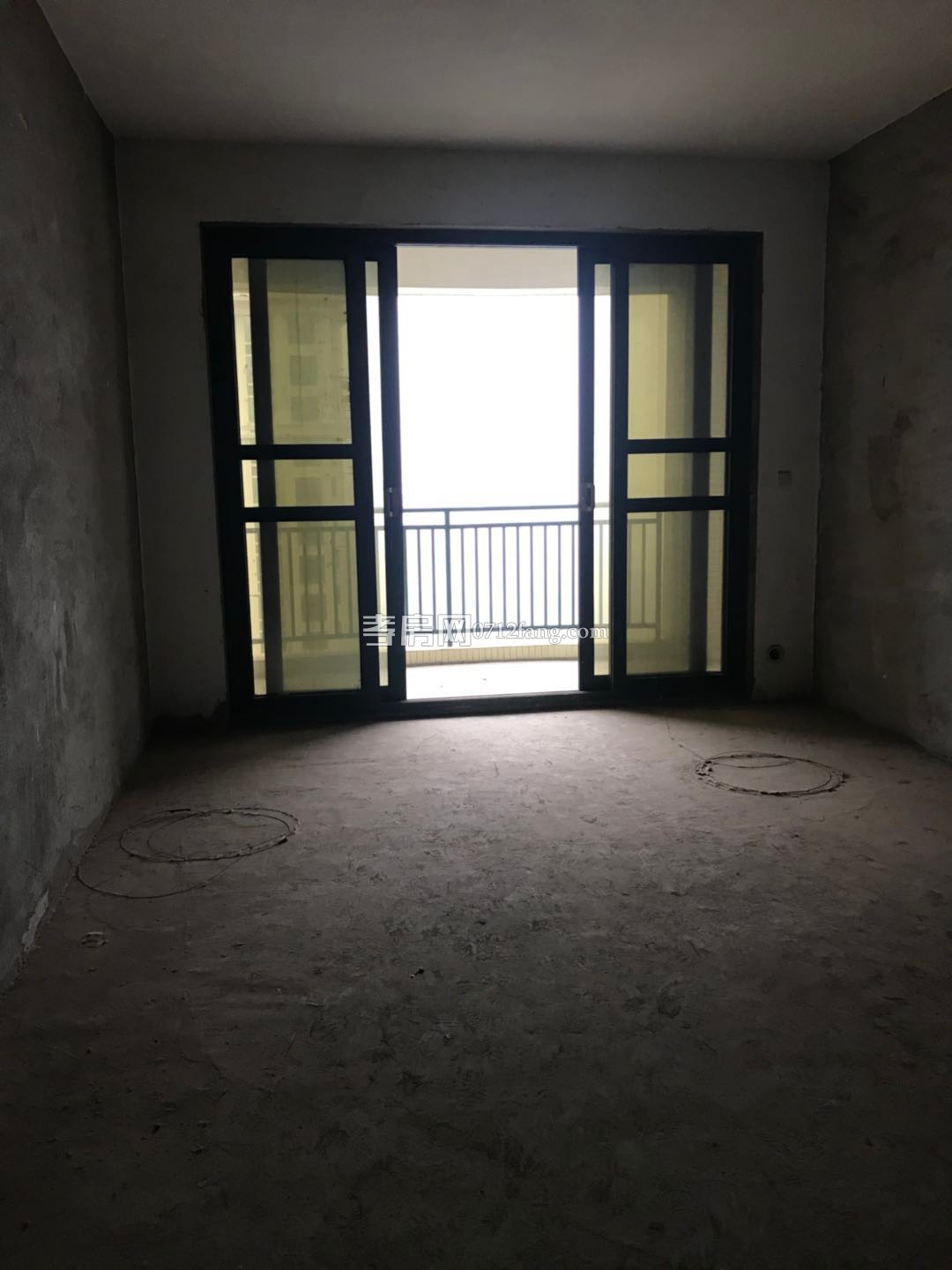 乾坤豪府139平精致戶型兩證齊全享受 陽光中間樓層