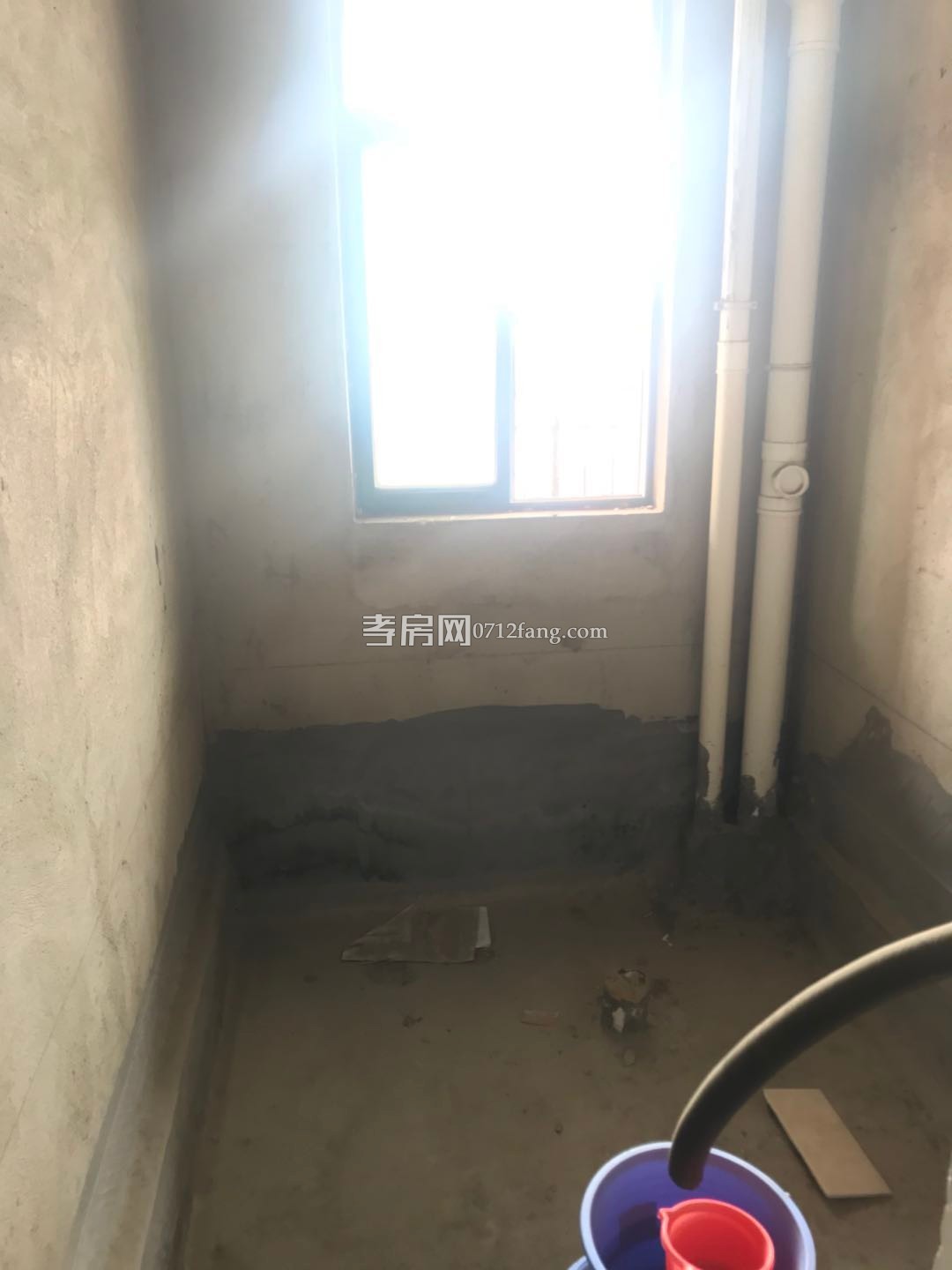 北京路金源花園145平4室2廳2衛(wèi)雙陽(yáng)臺(tái)南北通透采光好急售85萬(wàn)