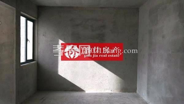 【潘佳房產(chǎn)推薦】滿二乾坤豪府一期139平米精裝南北通透130萬