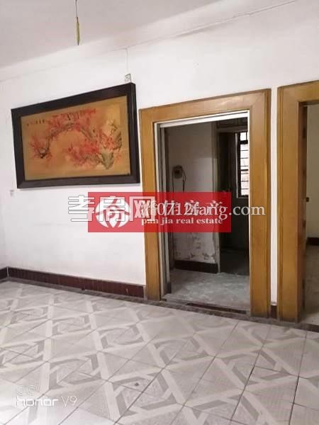 八里街簡單裝修2/6樓3室30萬