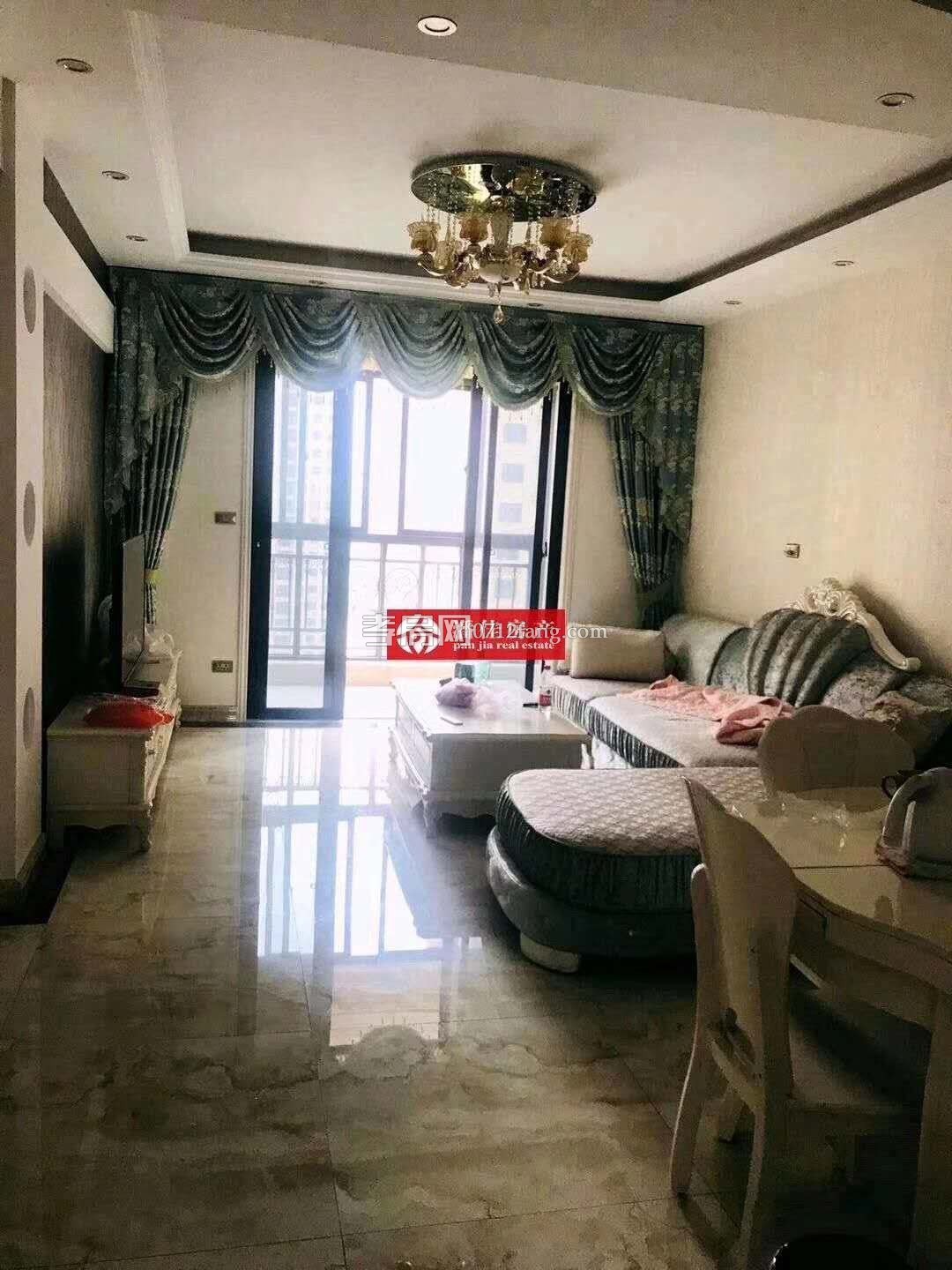 鼎觀世界3室2廳1衛(wèi)98平精裝修準(zhǔn)新房中間樓層