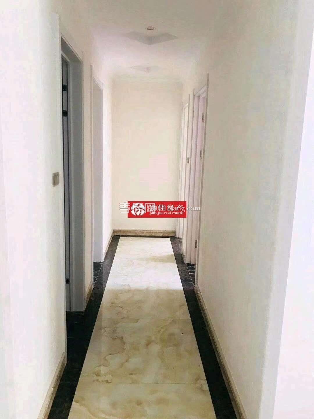 鼎觀世界3室2廳1衛(wèi)98平精裝修準(zhǔn)新房中間樓層